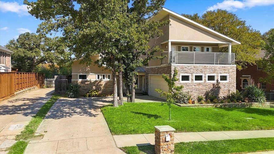 Property photo for 908 Idlewild Court, Highland Village, TX