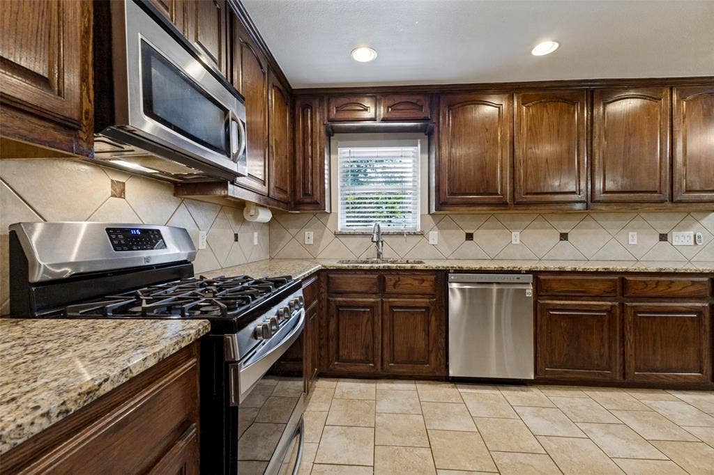 10248 San Lorenzo Drive, Dallas, TX 75228