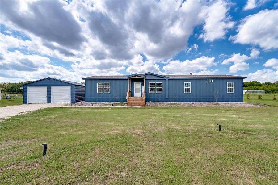 Property photo for 509 Pony Express Trail, McKinney, TX