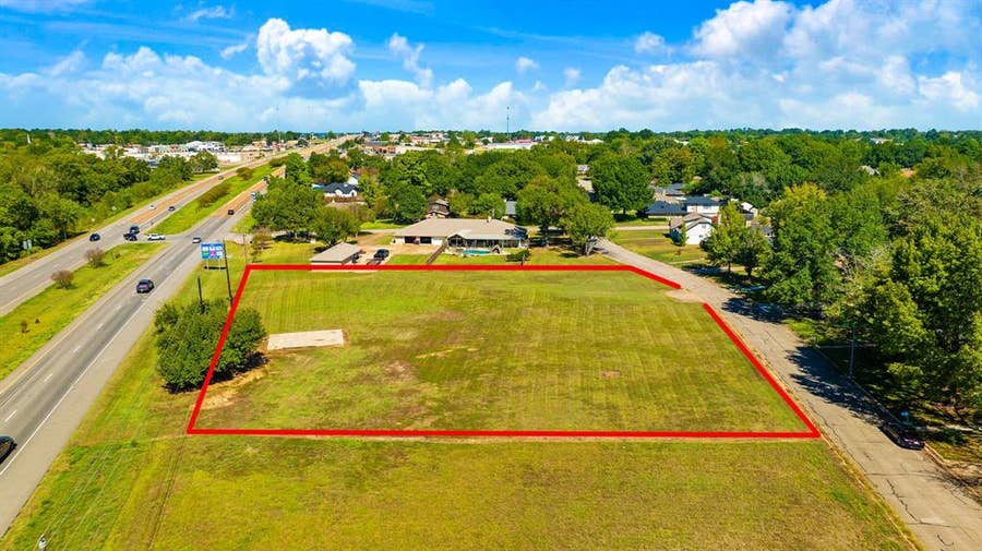 Property photo for 800 38th Street, Paris, TX