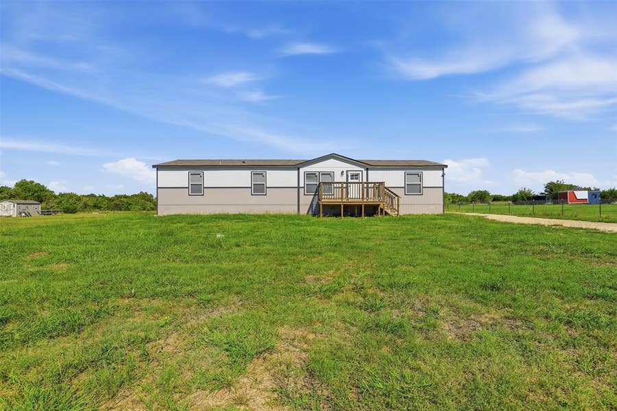 Property photo for 3633 County Road 1224, Cleburne, TX