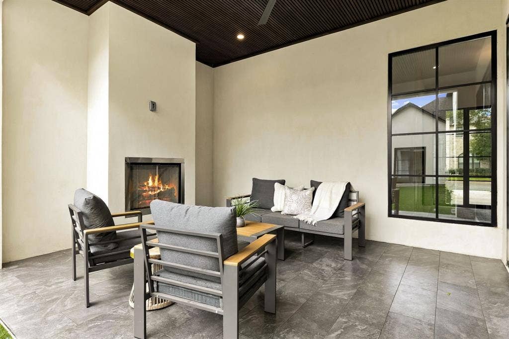 5122 Elsby Avenue, Dallas, TX 75209 5122 Elsby Avenue, Dallas, TX 75209