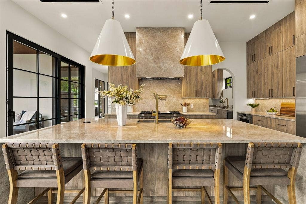 5122 Elsby Avenue, Dallas, TX 75209 5122 Elsby Avenue, Dallas, TX 75209