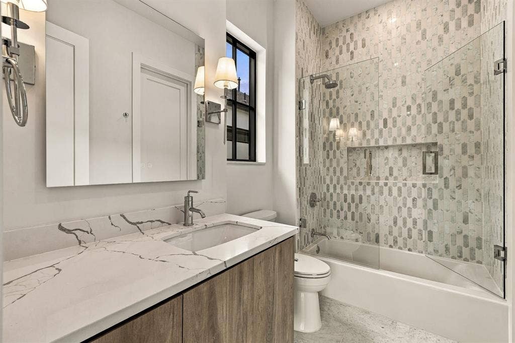 5122 Elsby Avenue, Dallas, TX 75209 5122 Elsby Avenue, Dallas, TX 75209