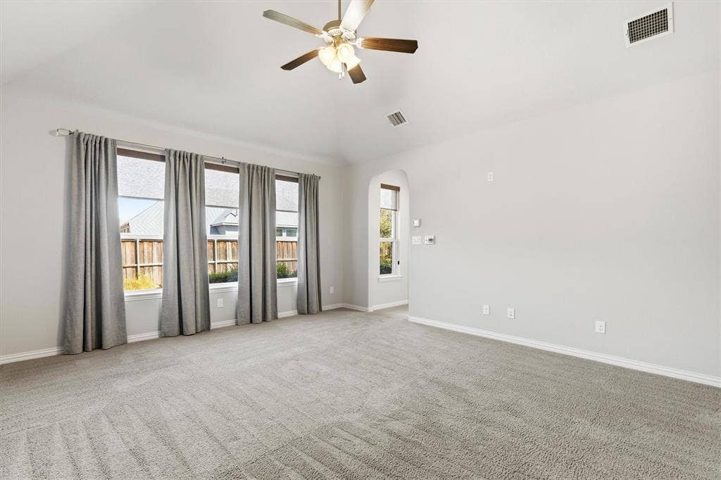 1839 Legendary Reef Way, St. Paul, TX 75098 1839 Legendary Reef Way, St. Paul, TX 75098