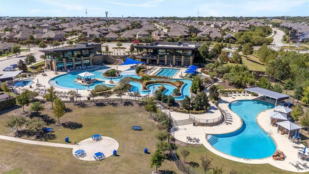 1839 Legendary Reef Way, St. Paul, TX 75098 Pool,lazy river, fitness center