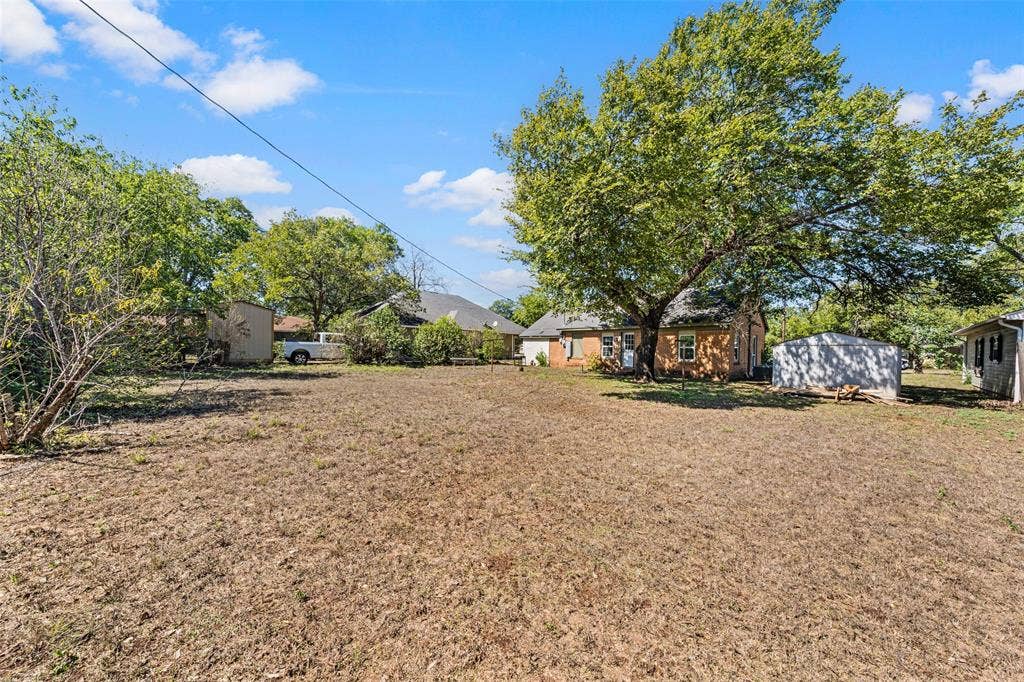 1126 W 7th Street, McGregor, TX 76657 1126 W 7th Street, McGregor, TX 76657