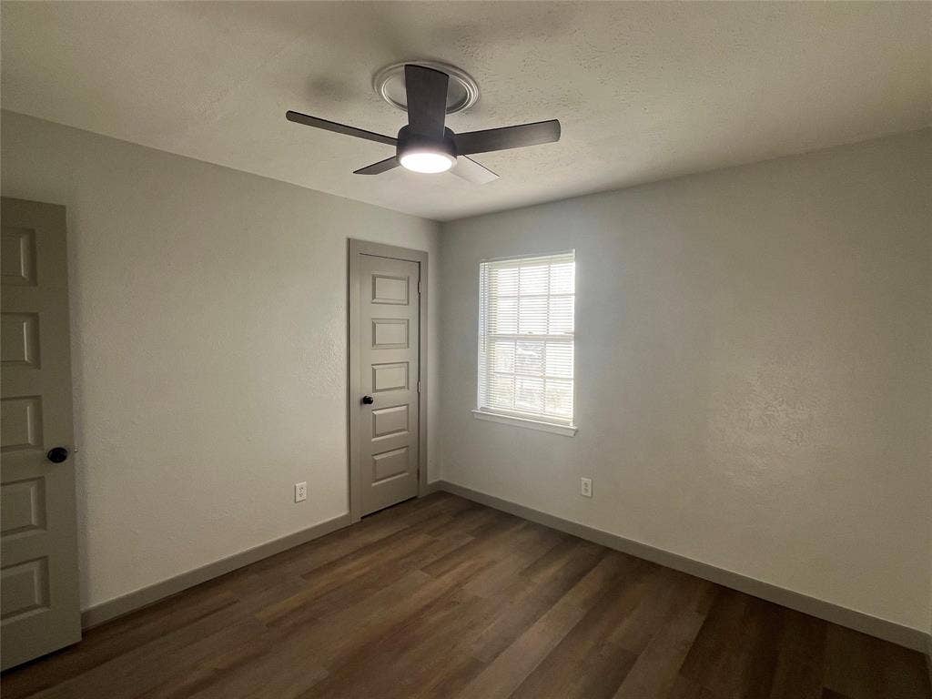 3982 Granite Hill Drive, Dallas, TX 75241 View of 1st bedroom