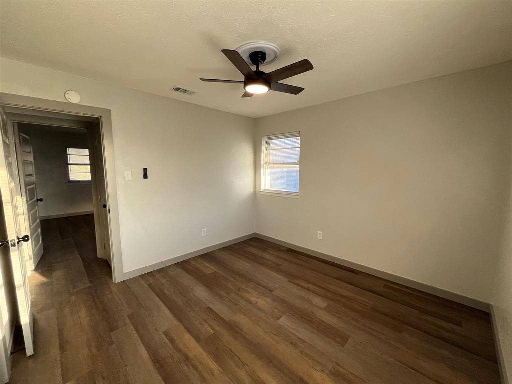 3982 Granite Hill Drive, Dallas, TX 75241 Additional view of 3rd bedroom