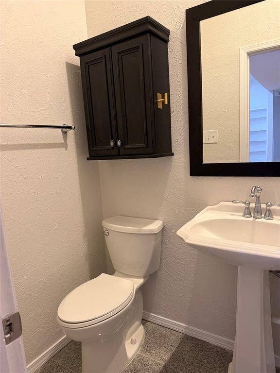 10437 High Hollows Drive, #220, Dallas, TX 75230 10437 High Hollows Drive, #220, Dallas, TX 75230