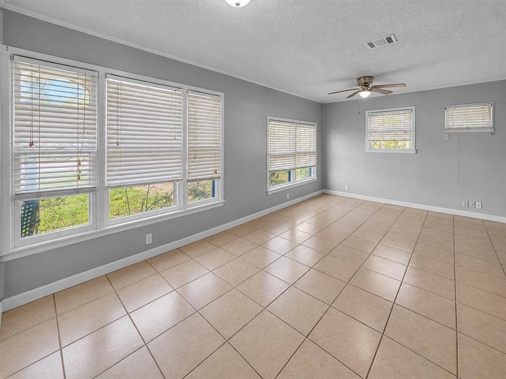 864 Lost Gold Road, Waco, TX 76708 864 Lost Gold Road, Waco, TX 76708
