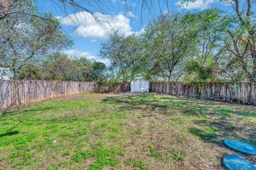 864 Lost Gold Road, Waco, TX 76708 864 Lost Gold Road, Waco, TX 76708