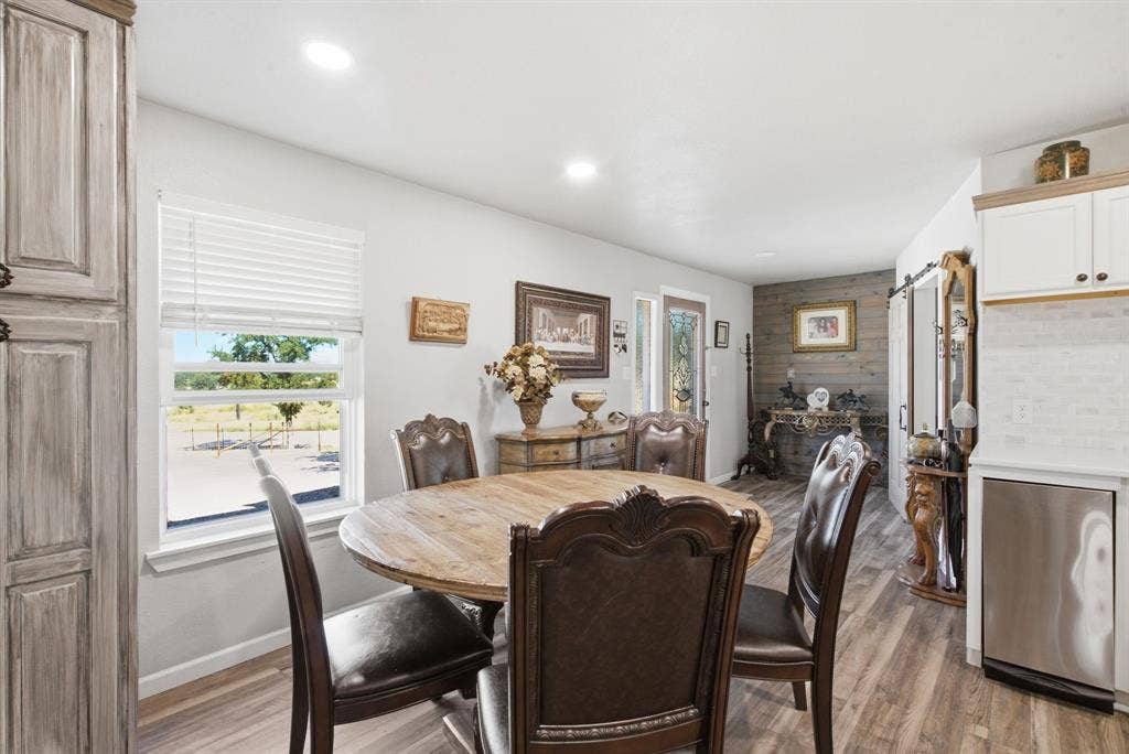5098 Fairview, Millsap, TX 76066