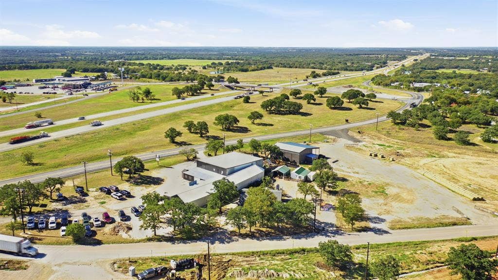 5098 Fairview, Millsap, TX 76066