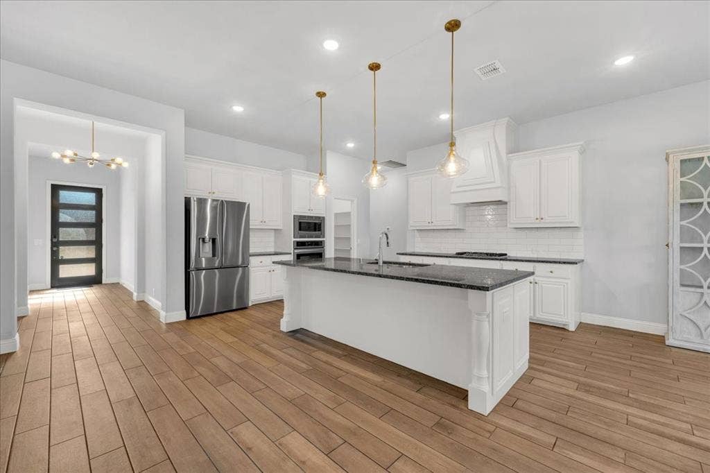 1410 Quincy Drive, Mansfield, TX 76063 1410 Quincy Drive, Mansfield, TX 76063