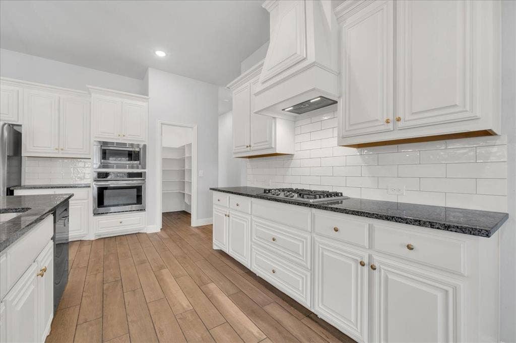 1410 Quincy Drive, Mansfield, TX 76063 1410 Quincy Drive, Mansfield, TX 76063