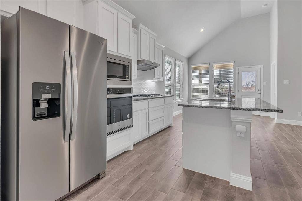 4804 Dewy Rose Lane, Fort Worth, TX 76244