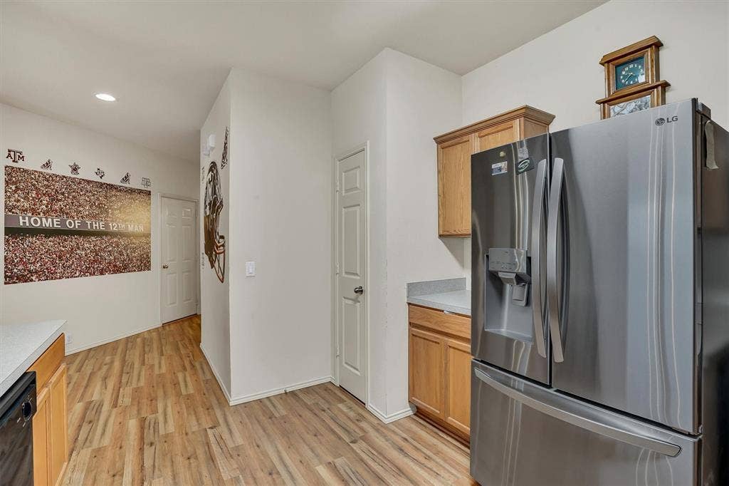 102 Running Deer Lane, Waxahachie, TX 75165
