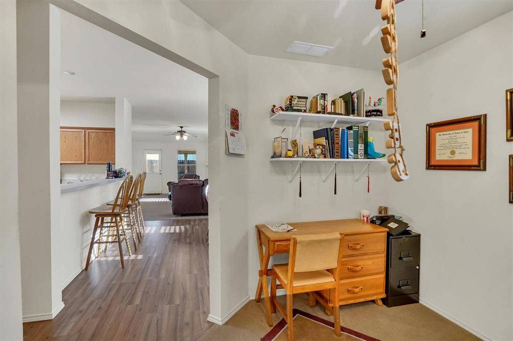 102 Running Deer Lane, Waxahachie, TX 75165