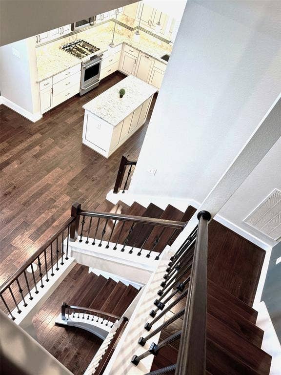 5469 Larkin Street Street, #9, Houston, TX 77007 5469 Larkin Street Street, #9, Houston, TX 77007