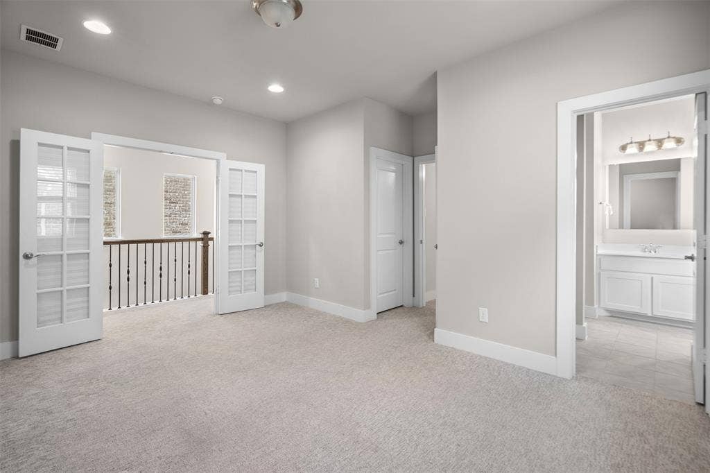 8091 Sunflower Lane, Dallas, TX 75252 8091 Sunflower Lane, Dallas, TX 75252