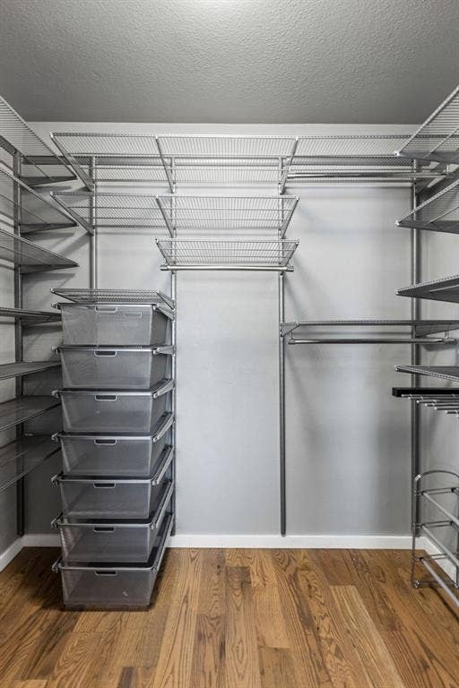 706 S Jupiter Road, #307, Allen, TX 75002 Custom walk-in closet in primary bedroom