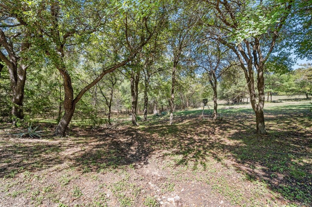 106 Woodhaven Court, Weatherford, TX 76087 106 Woodhaven Court, Weatherford, TX 76087