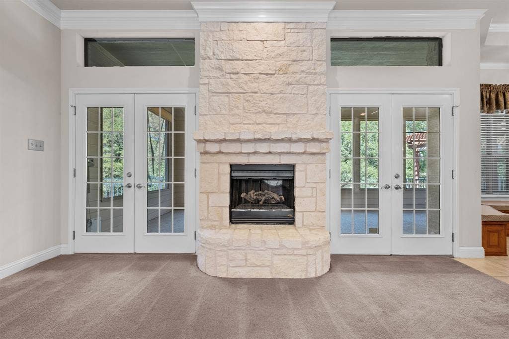 106 Woodhaven Court, Weatherford, TX 76087 106 Woodhaven Court, Weatherford, TX 76087