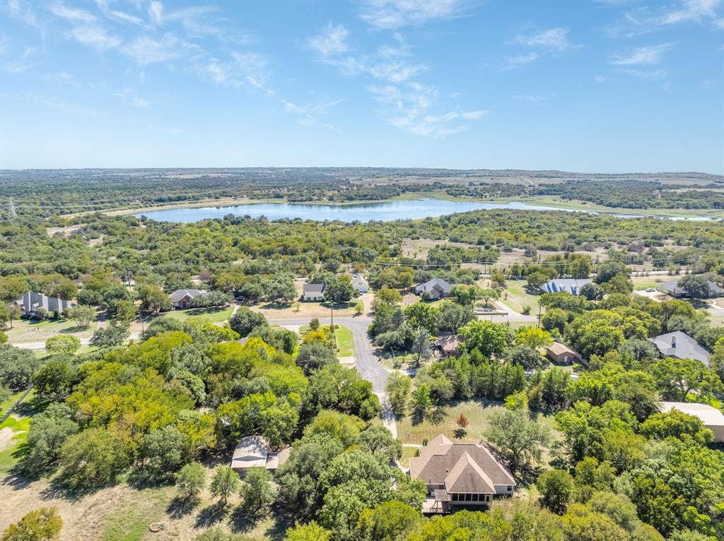 106 Woodhaven Court, Weatherford, TX 76087 106 Woodhaven Court, Weatherford, TX 76087