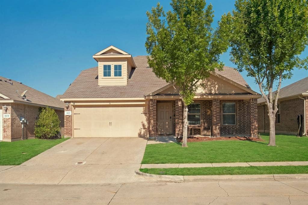 2015 Crosby Drive, Forney, TX 75126
