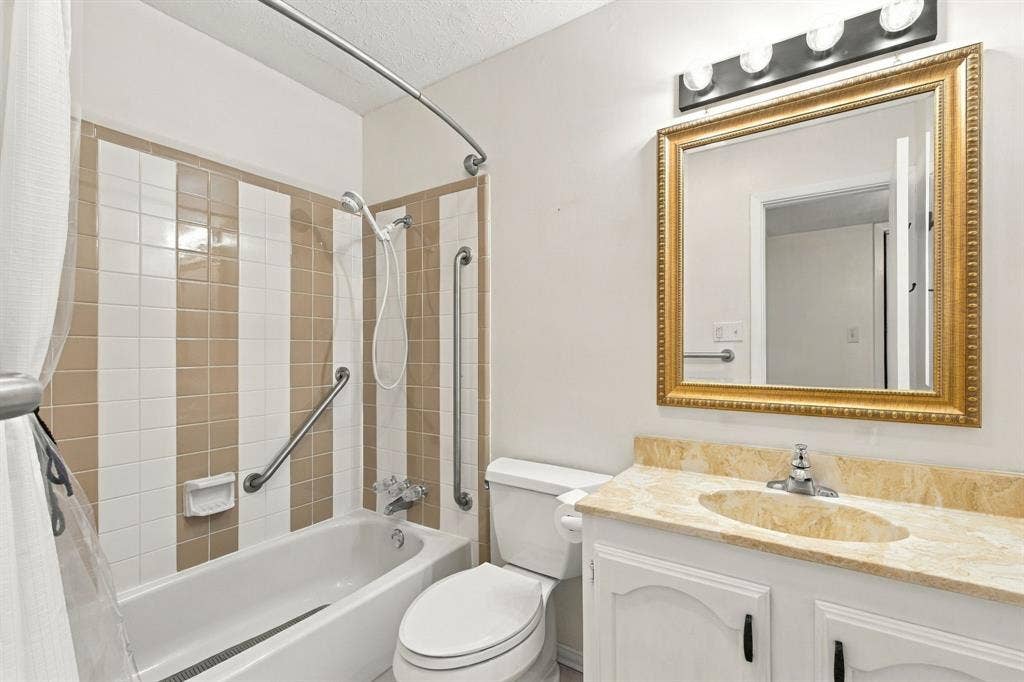 956 Lockhart Drive, Plano, TX 75023