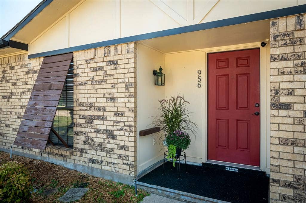 956 Lockhart Drive, Plano, TX 75023