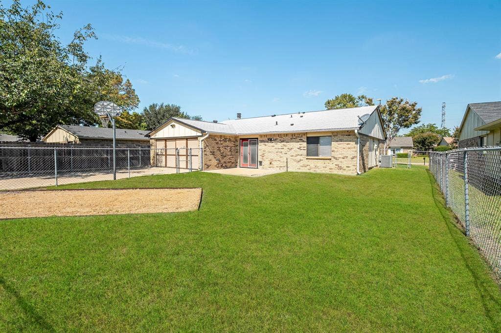 956 Lockhart Drive, Plano, TX 75023