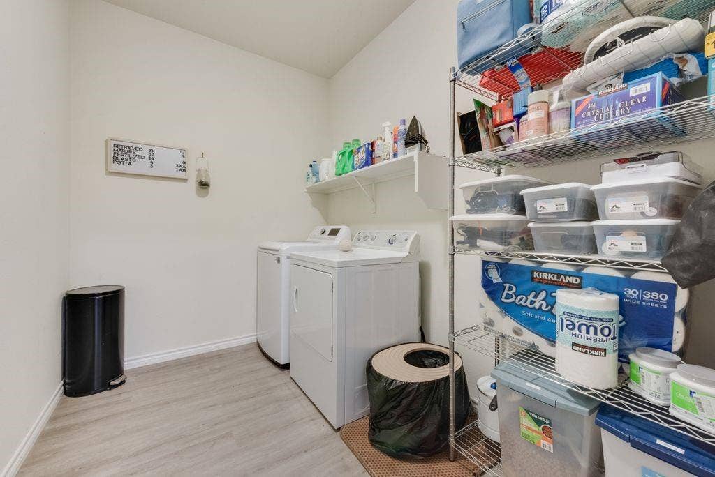 313 Citrus Drive, Fate, TX 75189 Large utility Room