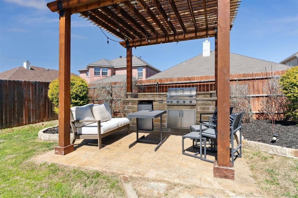 2685 Calmwater Drive, Little Elm, TX 75068