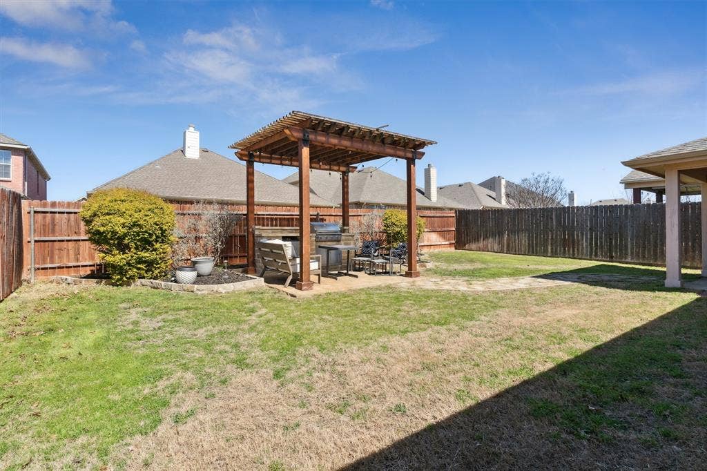 2685 Calmwater Drive, Little Elm, TX 75068