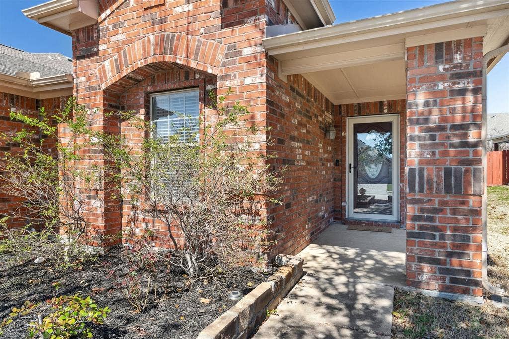 2685 Calmwater Drive, Little Elm, TX 75068