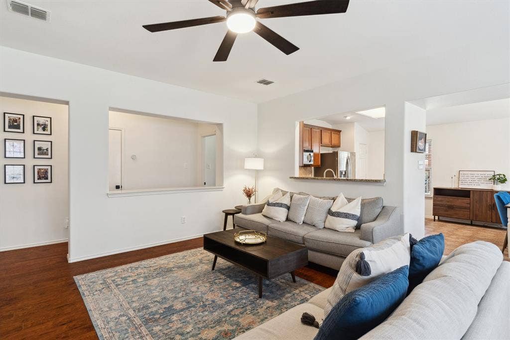 2685 Calmwater Drive, Little Elm, TX 75068