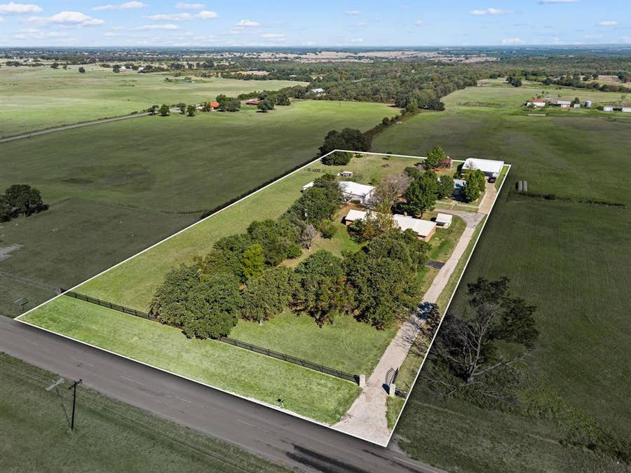 Property photo for 4101 Tolar Highway, Tolar, TX