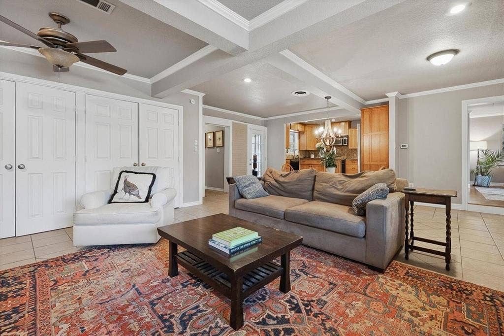 3520 South Drive, Fort Worth, TX 76109 3520 South Drive, Fort Worth, TX 76109