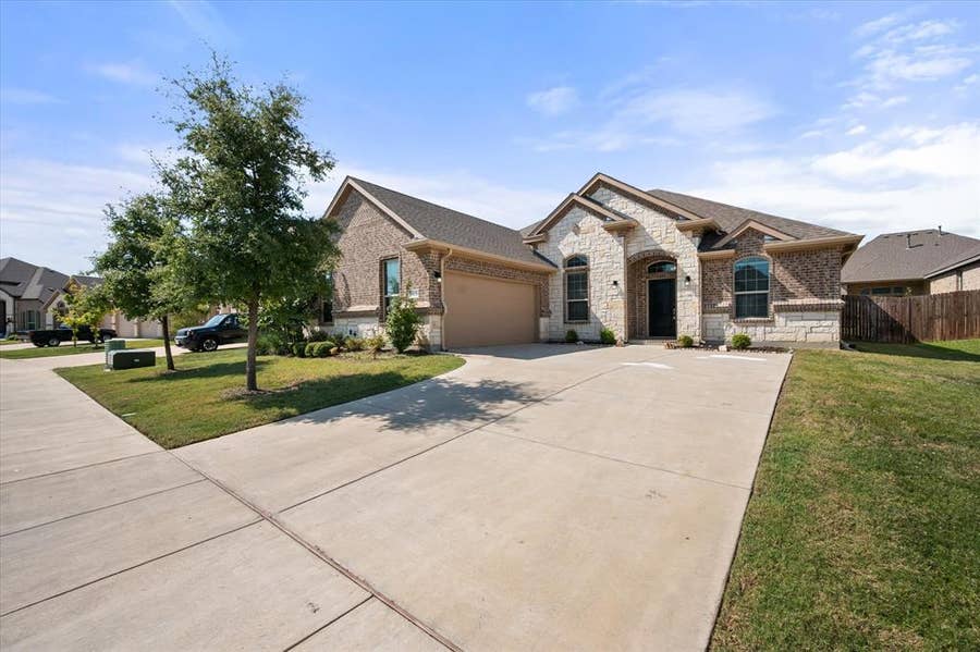 Property photo for 3636 Wintergreen Street, Grand Prairie, TX