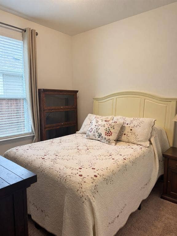 5719 Huffines Boulevard, Royse City, TX 75189 Neutral-toned walls complement the carpeted flooring
