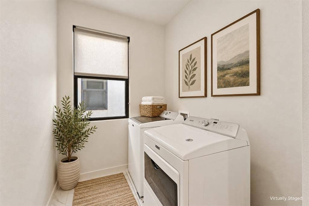 4217 Munger Avenue, Dallas, TX 75204 washer & dryer included