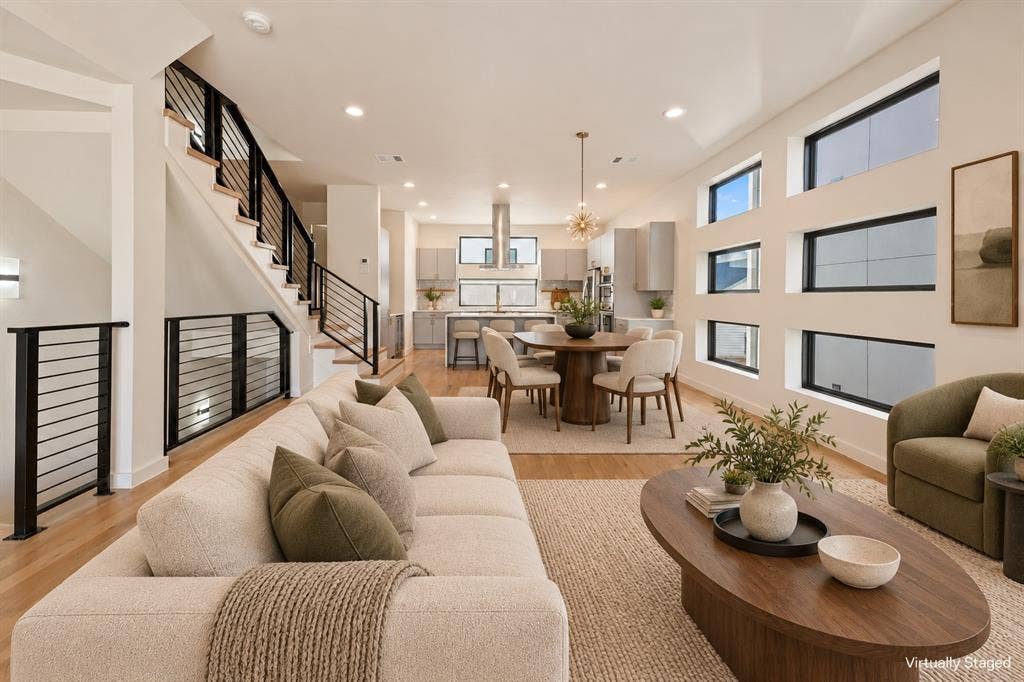 4217 Munger Avenue, Dallas, TX 75204 4217 Munger Avenue, Dallas, TX 75204