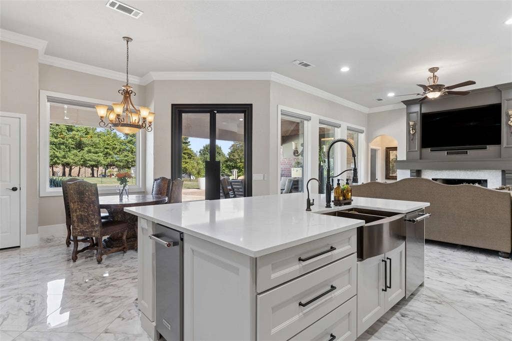 4613 Lake Breeze Drive, McKinney, TX 75071 4613 Lake Breeze Drive, McKinney, TX 75071