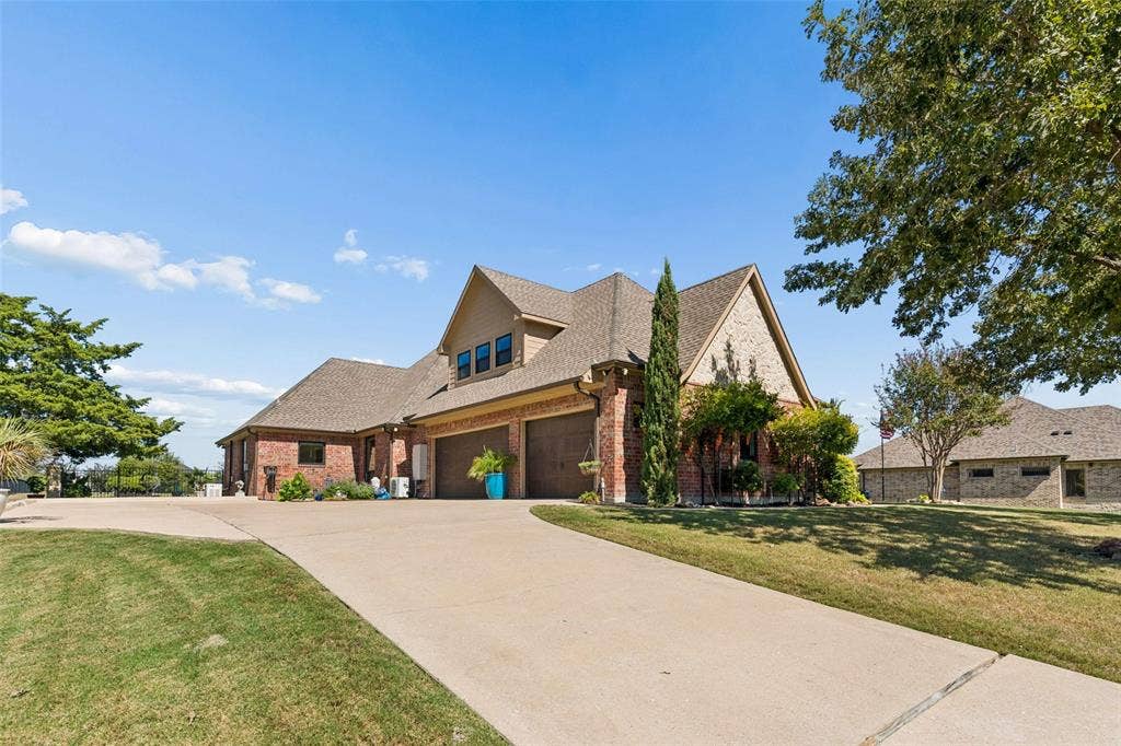 4613 Lake Breeze Drive, McKinney, TX 75071 4613 Lake Breeze Drive, McKinney, TX 75071