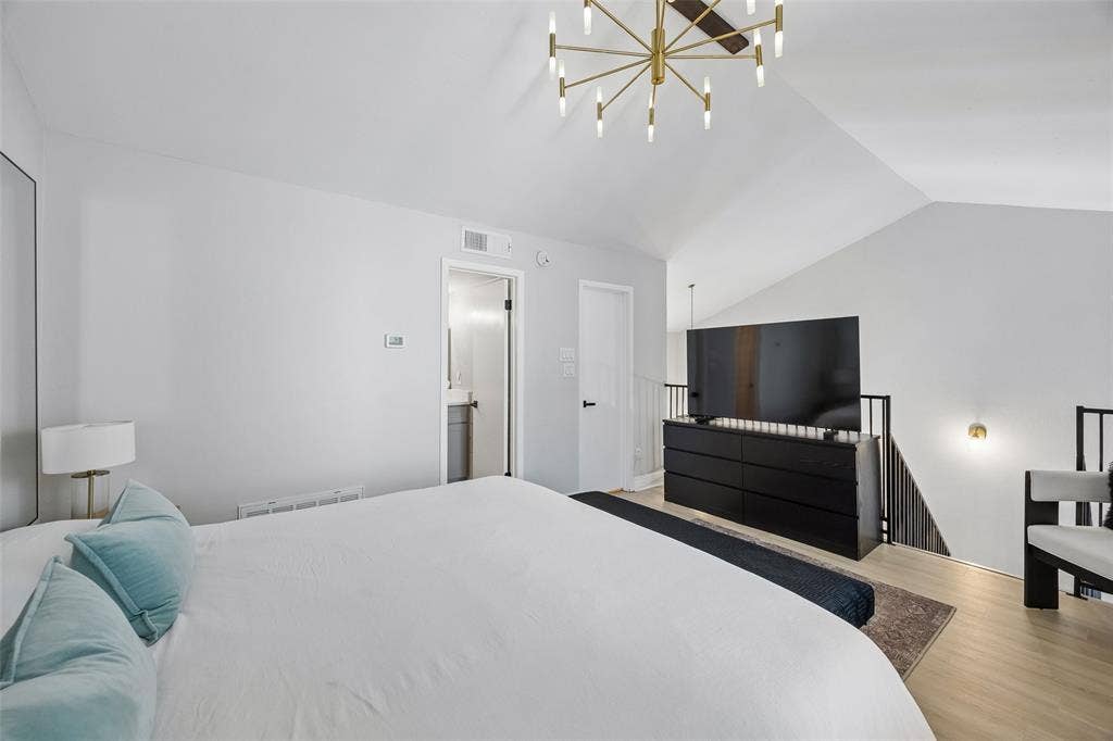 5335 Bent Tree Forest Drive, #117, Dallas, TX 75248 5335 Bent Tree Forest Drive, #117, Dallas, TX 75248
