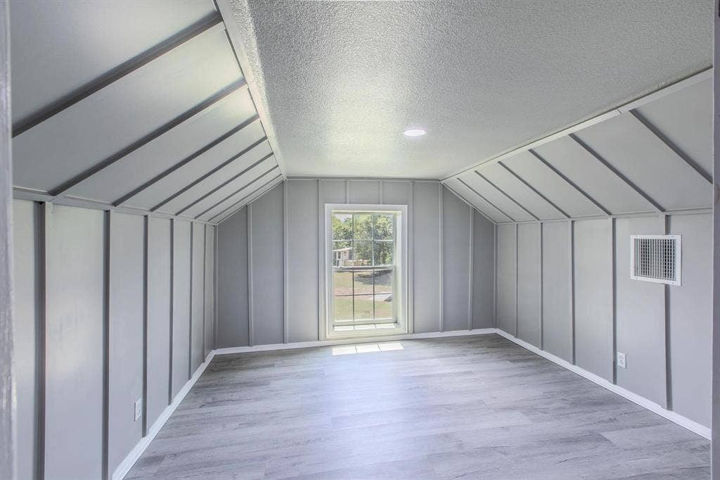 768 Elmwood Drive, Woodway, TX 76712 768 Elmwood Drive, Woodway, TX 76712