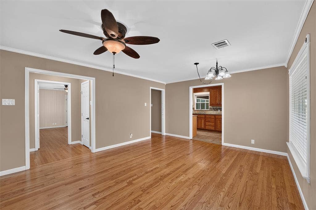 9733 Edgelake Drive, Dallas, TX 75218