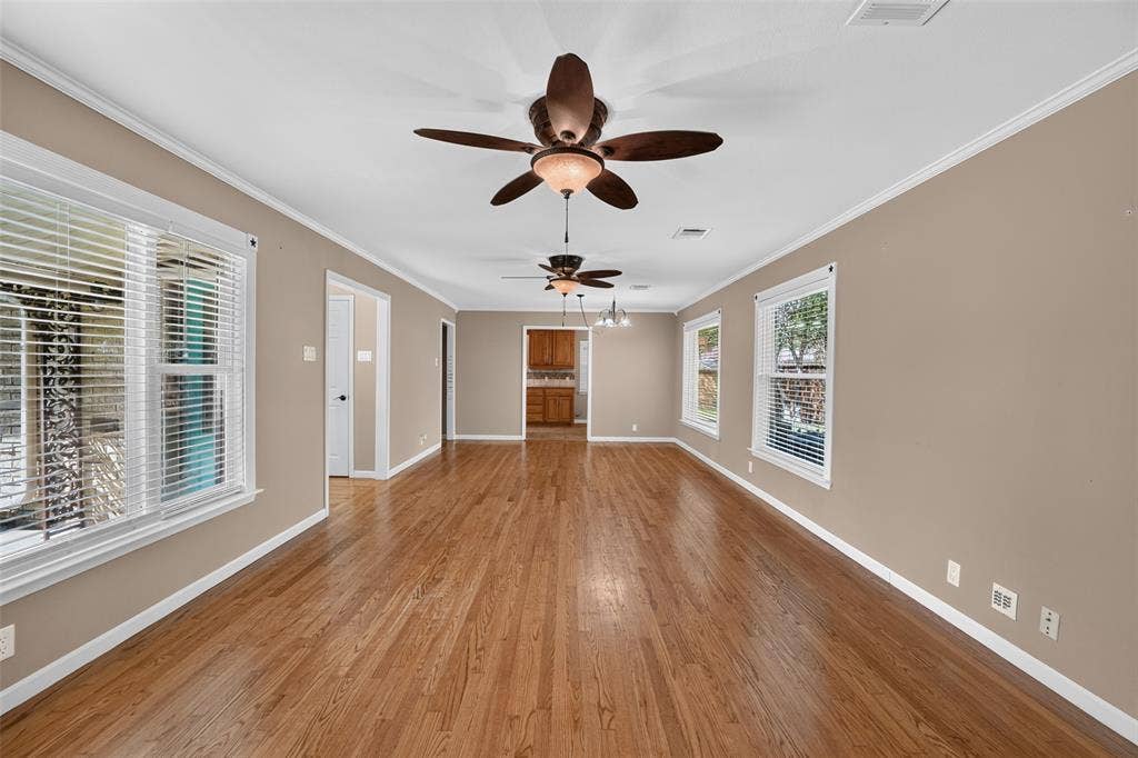 9733 Edgelake Drive, Dallas, TX 75218
